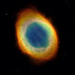 Ring Nebula M57 2000 anni luce dalla terra